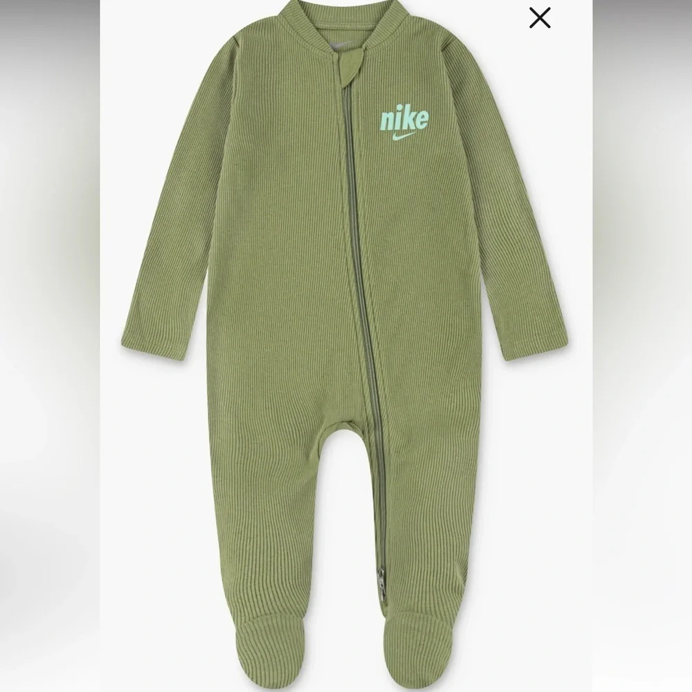 Nike Cotton Blend Ribbed Footie Alligator Kids One Piece Size 3M NWT